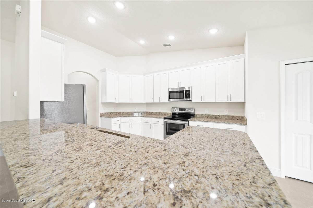 514 Avondale Road Northeast Palm Bay, FL 32907 - Photo 12 of 35 kitchen