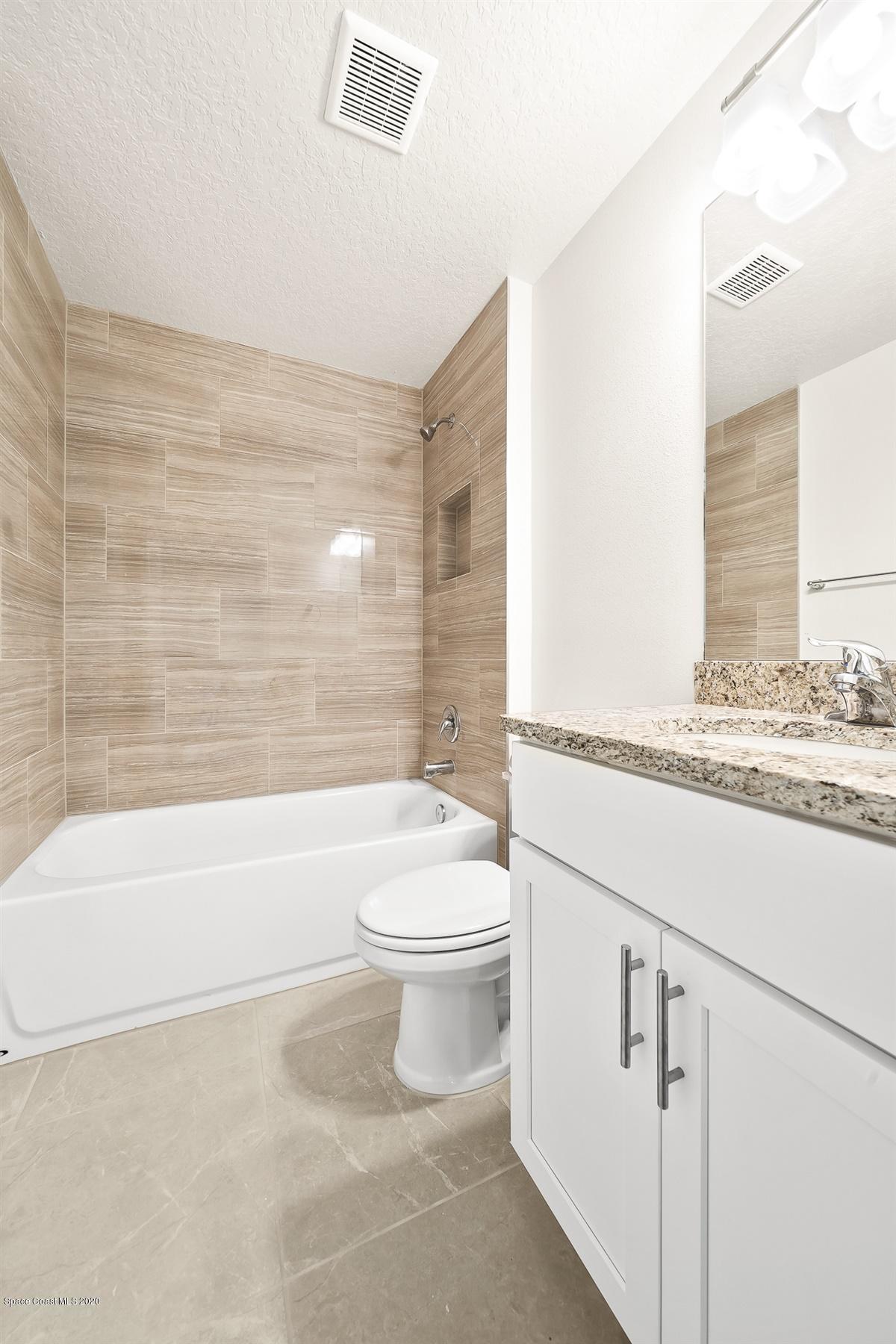 514 Avondale Road Northeast Palm Bay, FL 32907 - Photo 21 of 35 hall bath
