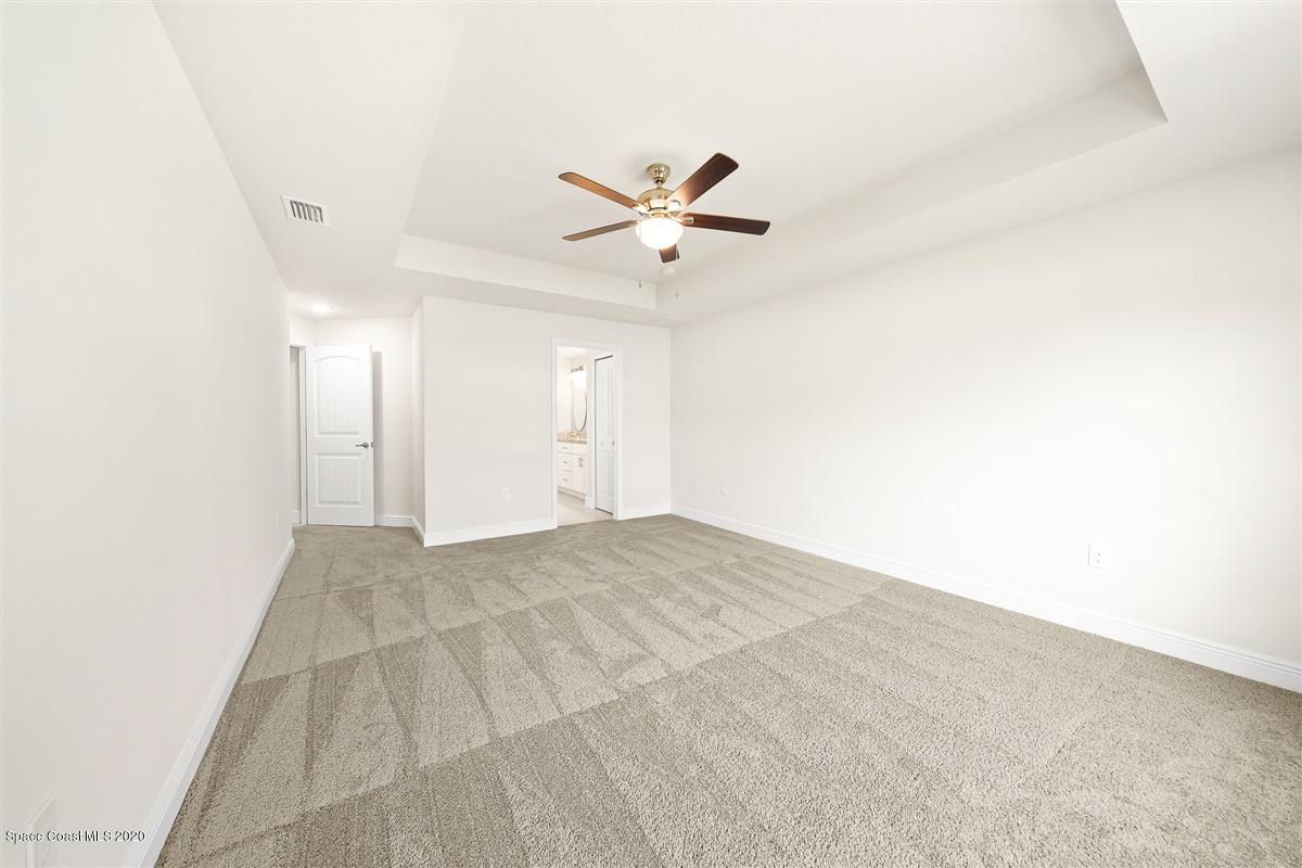 514 Avondale Road Northeast Palm Bay, FL 32907 - Photo 5 of 35 master