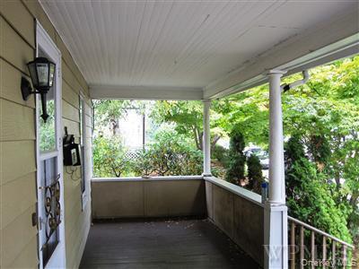 518 Locust Avenue Port Chester, NY 10573 - Photo 3 of 5