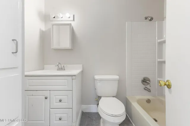 $188,000 | 2008 C W Webb Road, Gautier, MS 39553