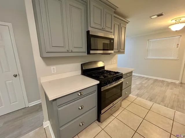 $1,500 | 3376 Courtland Drive, Baton Rouge, LA 70814