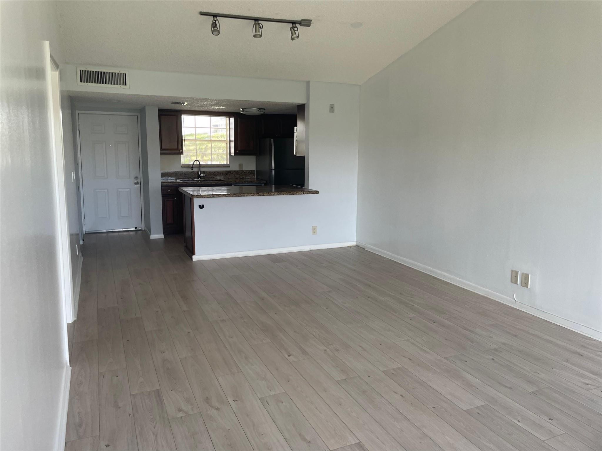 6324 La Costa Drive, Unit K Boca Raton, FL 33433 - Photo 10 of 26 Photo 10