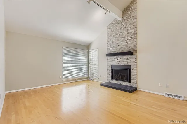 $2,695 | 7572 South Rosemary Circle, Centennial, CO 80112