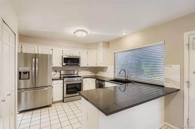 $2,695 | 7572 South Rosemary Circle, Centennial, CO 80112