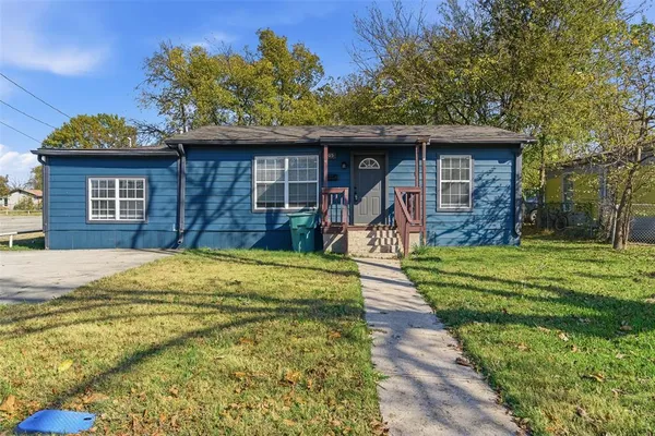 $157,500 | 405 North Carr Avenue, Sherman, TX 75090