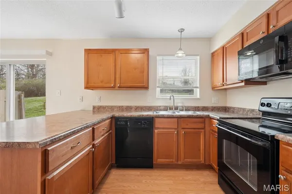 $217,875 | 1426 Willow Brook Cove Court, St. Louis, MO 63146