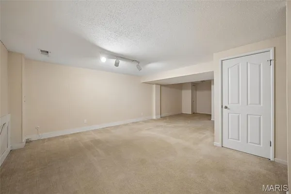 $217,875 | 1426 Willow Brook Cove Court, St. Louis, MO 63146