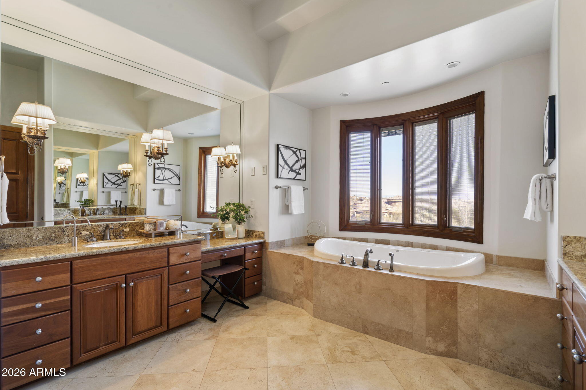 9624 Copper Ridge Trail Fountain Hills, AZ 85268 - Photo 20 of 57 a large spacious bathroom with a large tub and sink