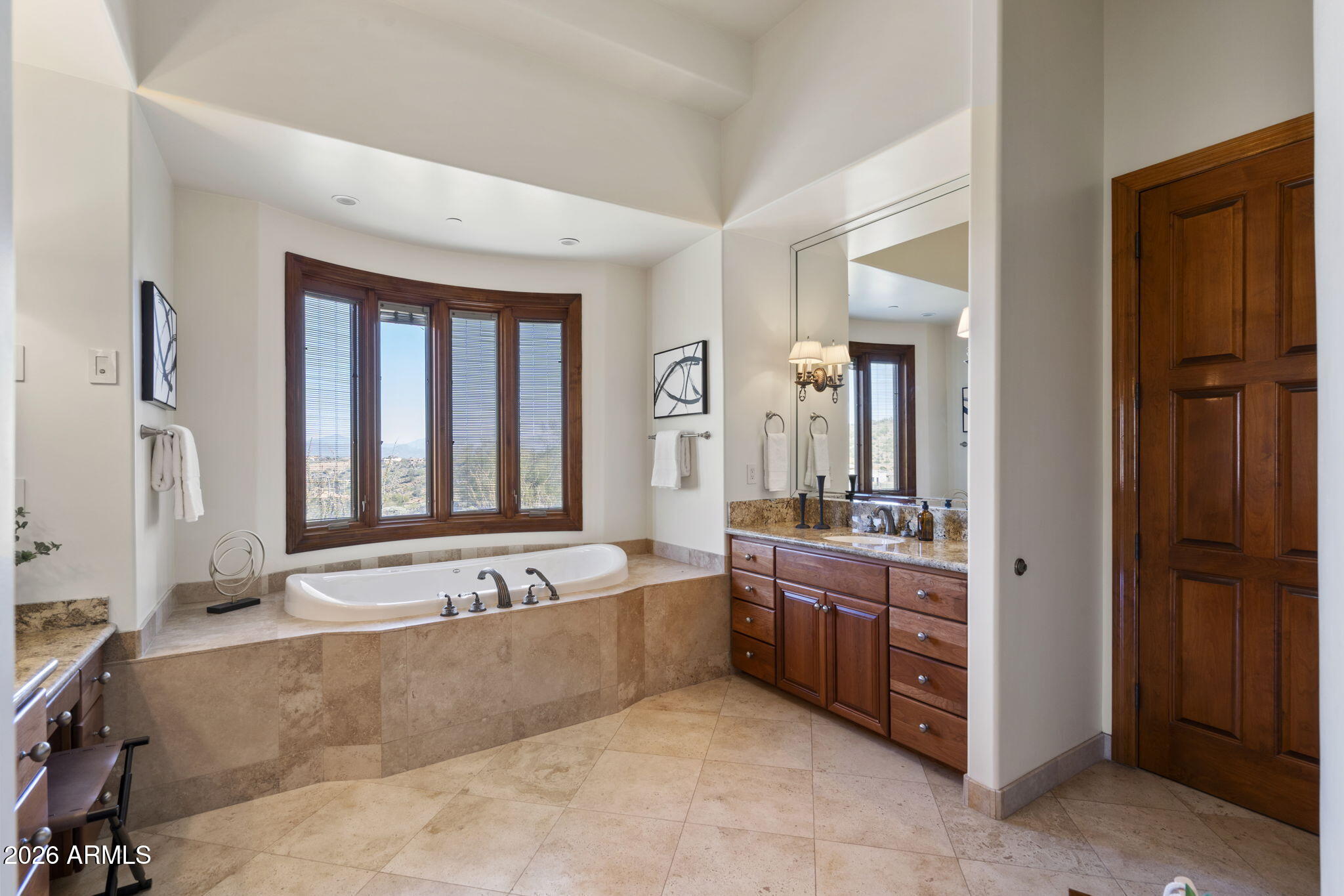 9624 Copper Ridge Trail Fountain Hills, AZ 85268 - Photo 21 of 57 a large spacious bathroom with a large tub and sink
