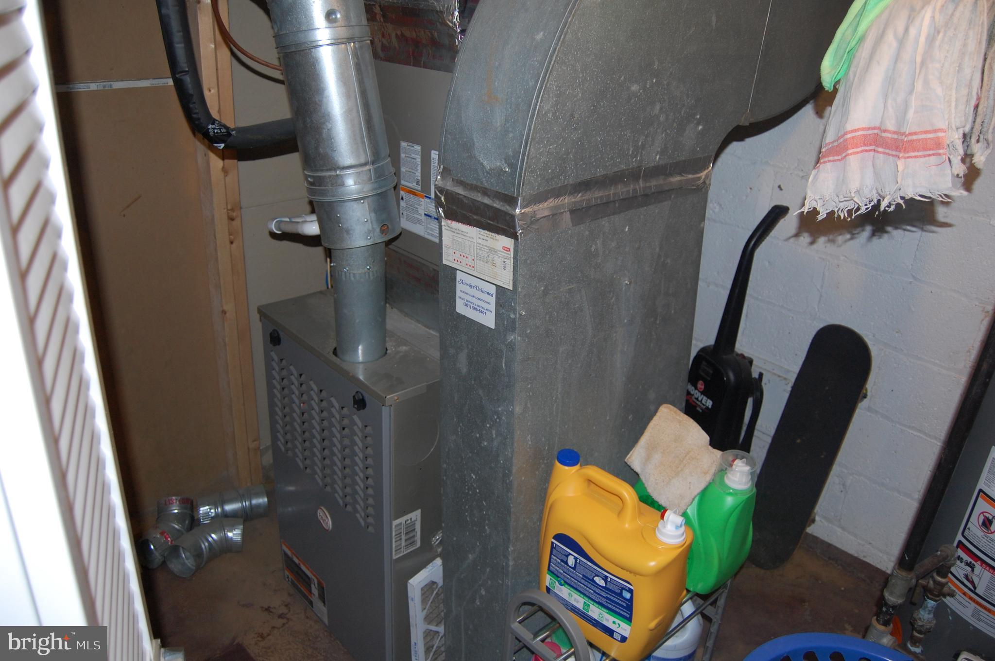 10409 Amherst Avenue Silver Spring, MD 20902 - Photo 22 of 47 Furnace