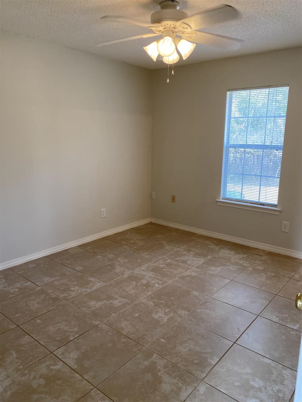 8171 Hurricane Road Bay Minette, AL 36507 - Photo 12 of 29 Master Bedroom