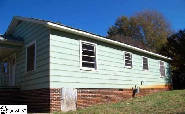 102 Oneal Road Easley, SC 29640 - Photo 2 of 8