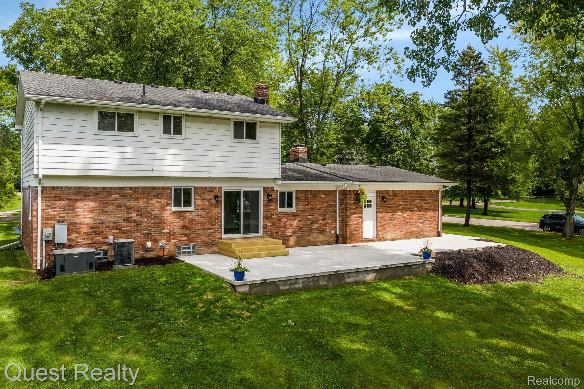 6959 Hubbard Road Clarkston, MI 48348 - Photo 35 of 44 35-web-or-mls-6959 Hubbard Road Independence Township0039.jpg