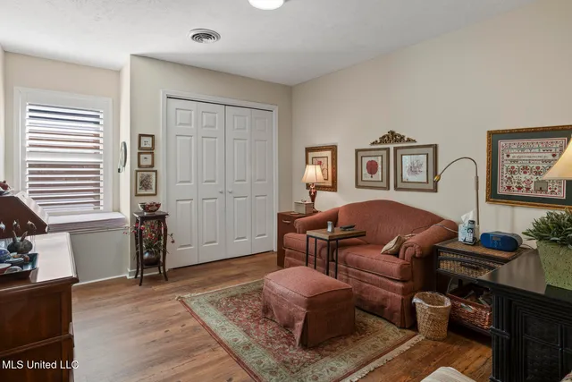 $244,000 | 345 Cascades Circle West, Clinton, MS 39056