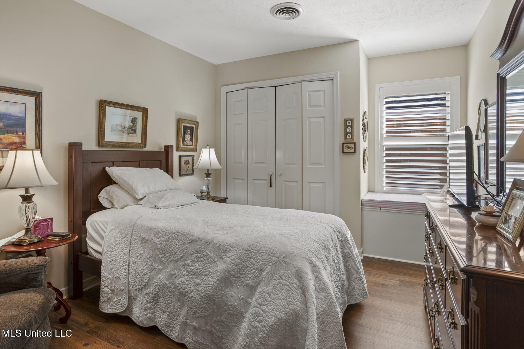 345 Cascades Circle West Clinton, MS 39056 - Photo 12 of 18 345 Cascades Cir E-12