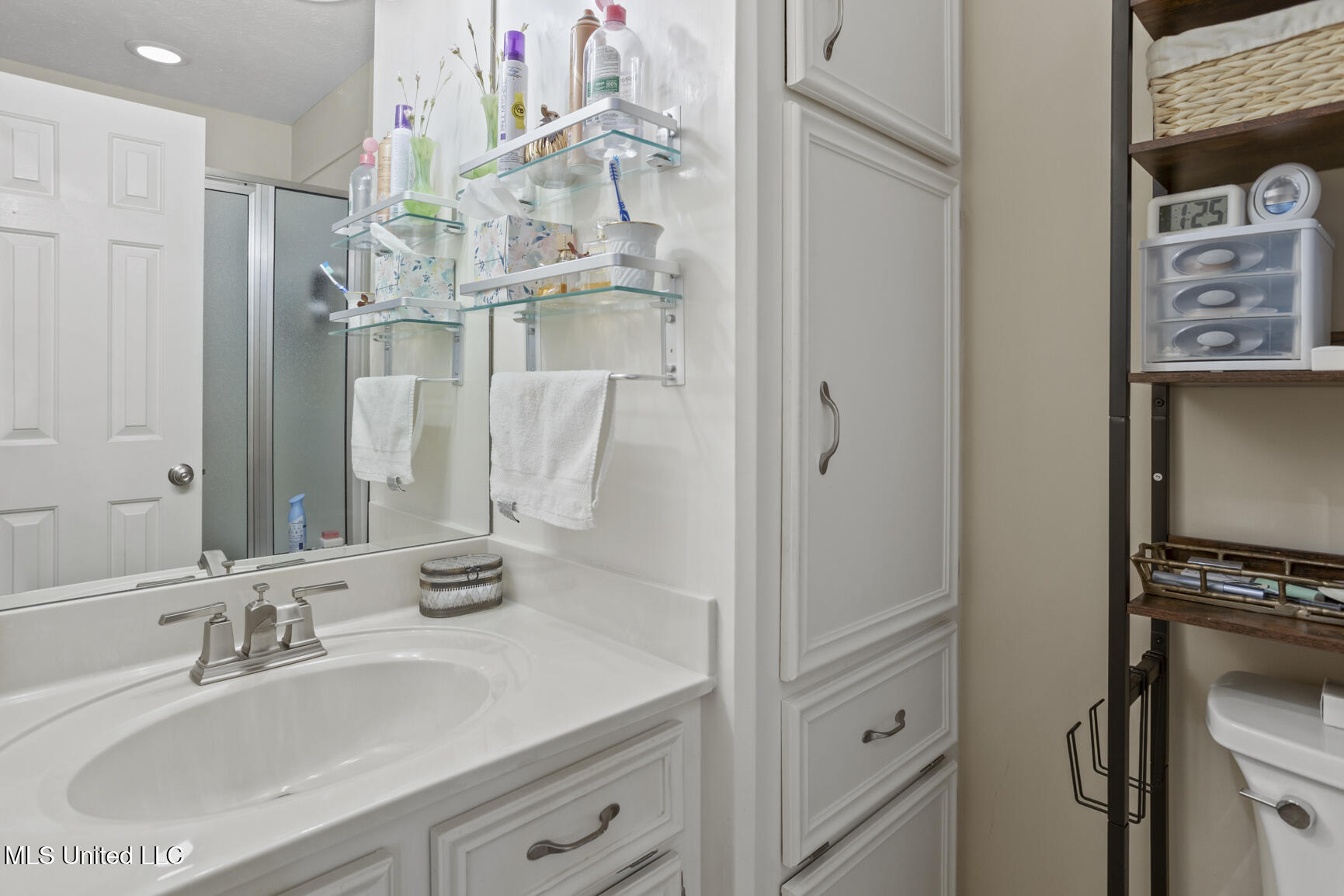 345 Cascades Circle West Clinton, MS 39056 - Photo 13 of 18 345 Cascades Cir E-13