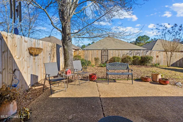 $244,000 | 345 Cascades Circle West, Clinton, MS 39056