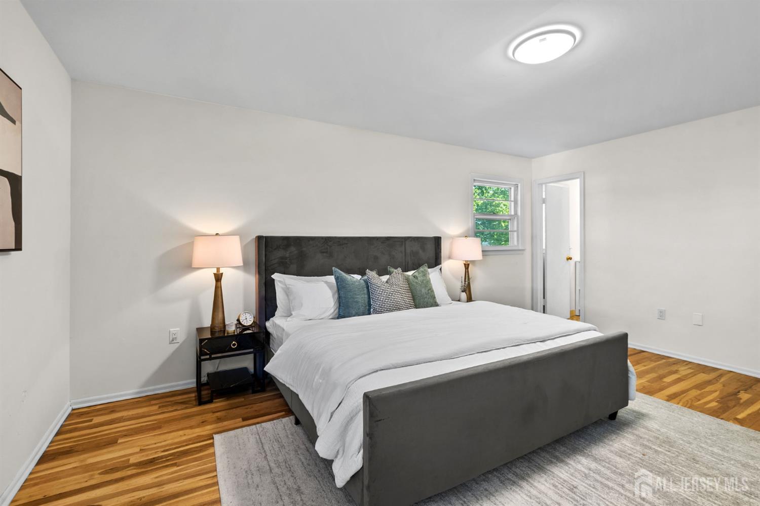 17 Meredith Road Edison, NJ 08817 - Photo 25 of 37