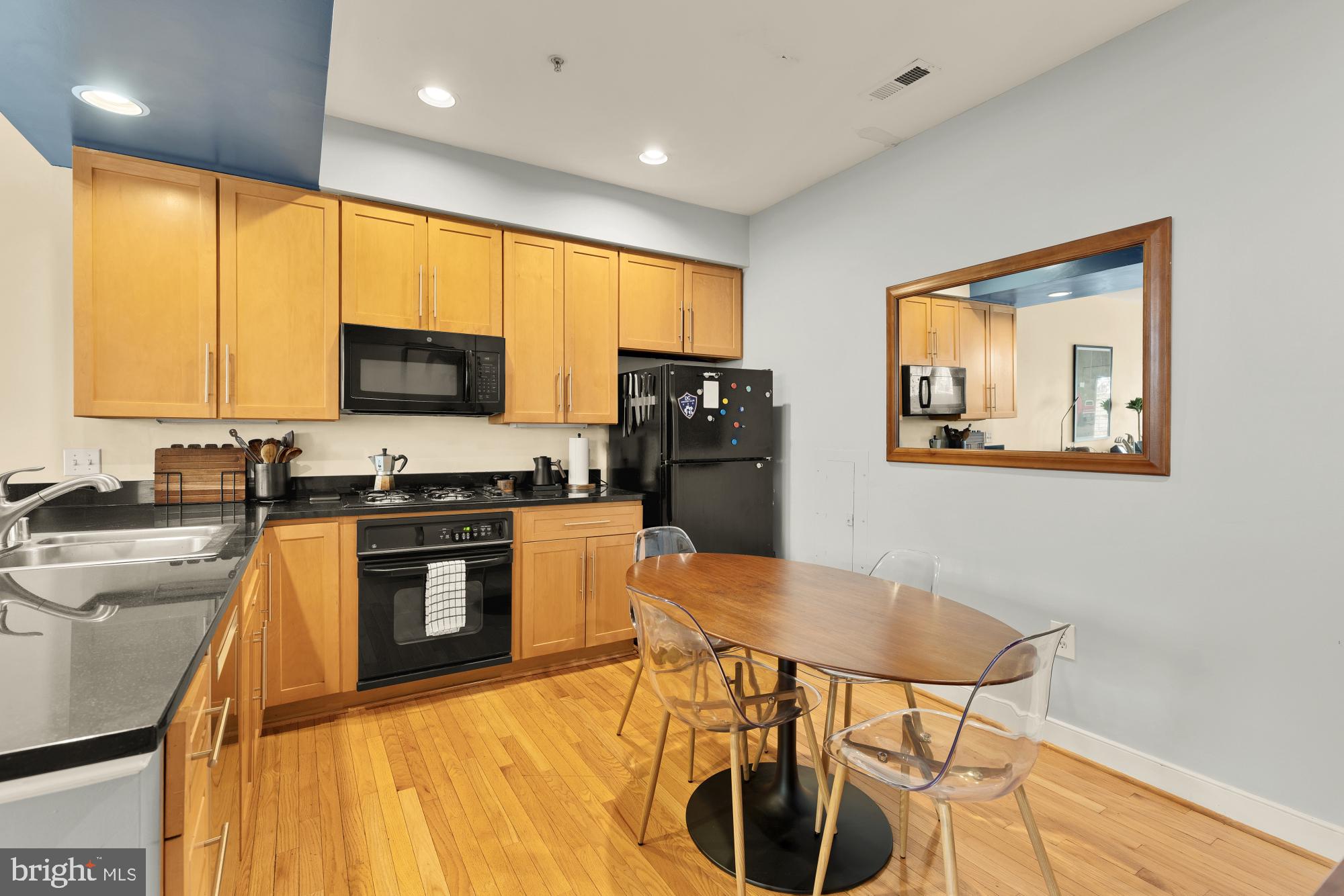 2363 Champlain Street Northwest, Unit 3 Washington, DC 20009 - Photo 15 of 36