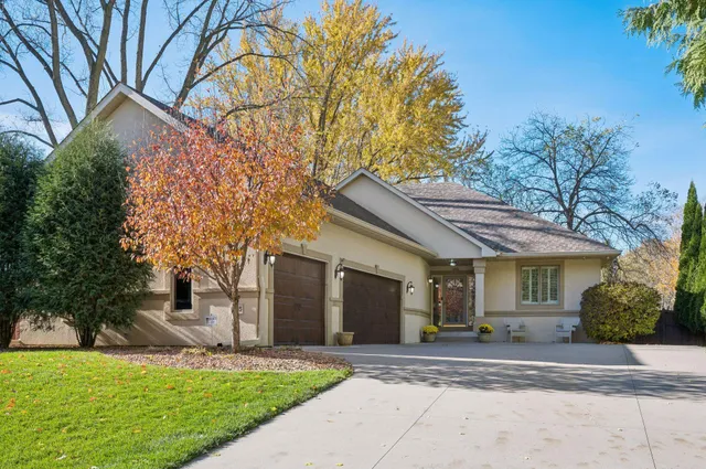 $960,000 | 445 Niagara Lane North, Plymouth, MN 55447