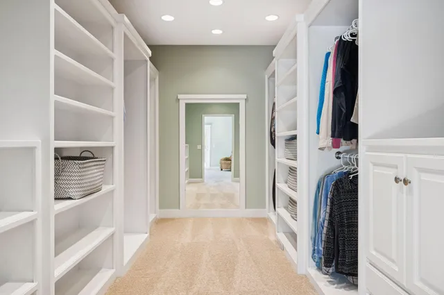 $960,000 | 445 Niagara Lane North, Plymouth, MN 55447