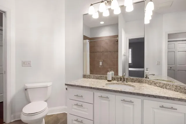 $960,000 | 445 Niagara Lane North, Plymouth, MN 55447