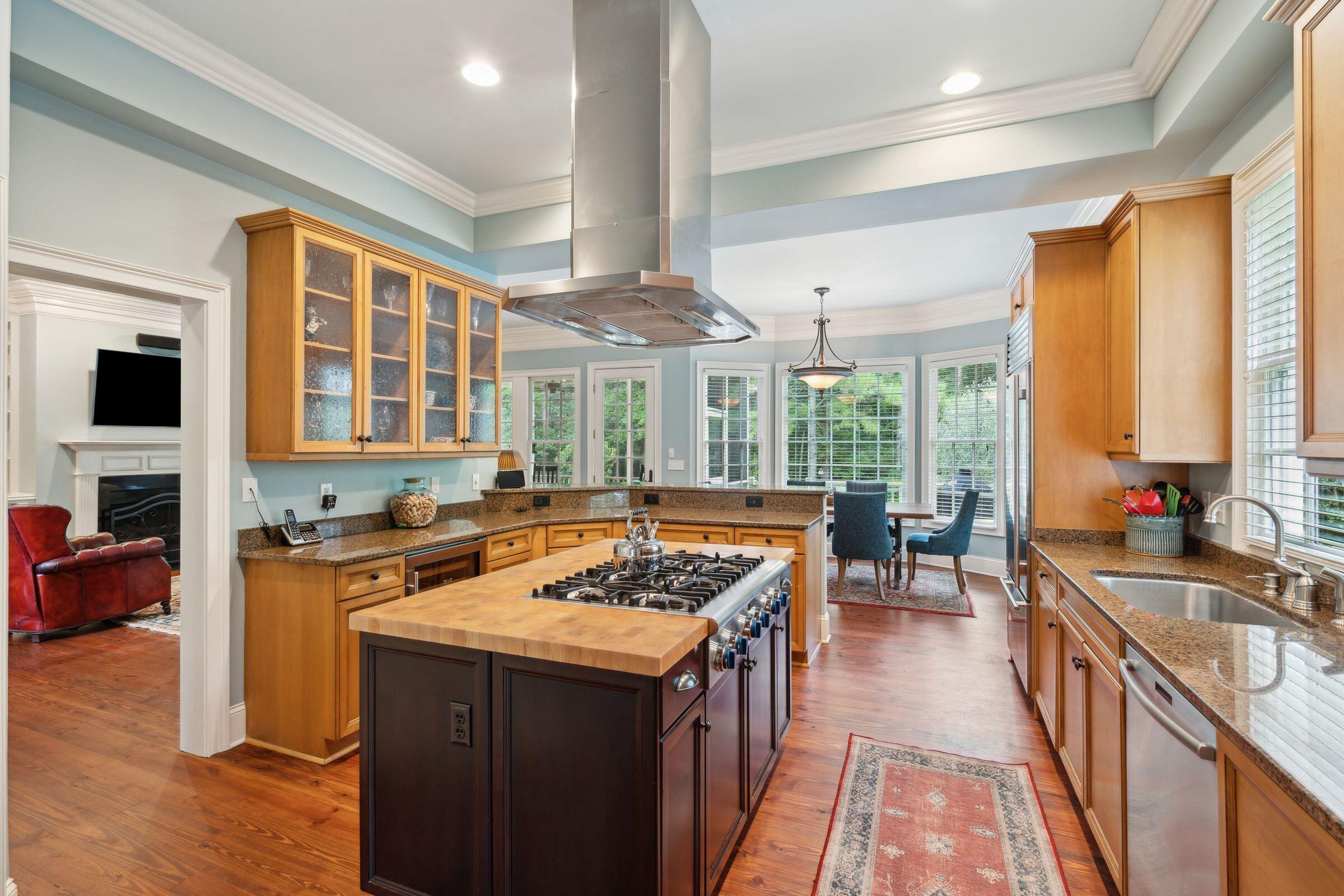 112 Royal Assembly Drive Charleston, SC 29492 - Photo 25 of 76 112RoyalAssemblyDr-KeenEyeMarketing-025