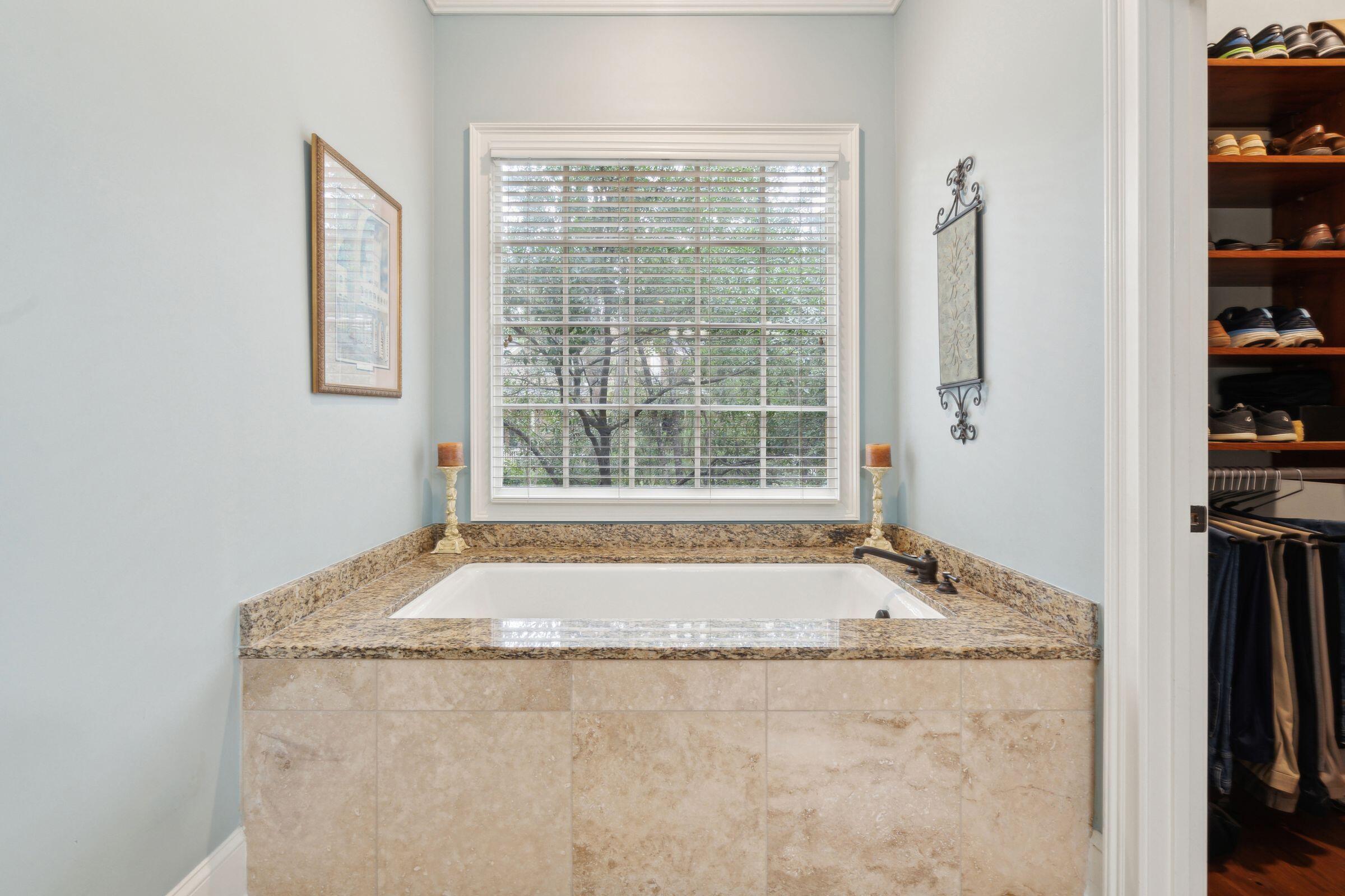 112 Royal Assembly Drive Charleston, SC 29492 - Photo 34 of 76 112RoyalAssemblyDr-KeenEyeMarketing-035