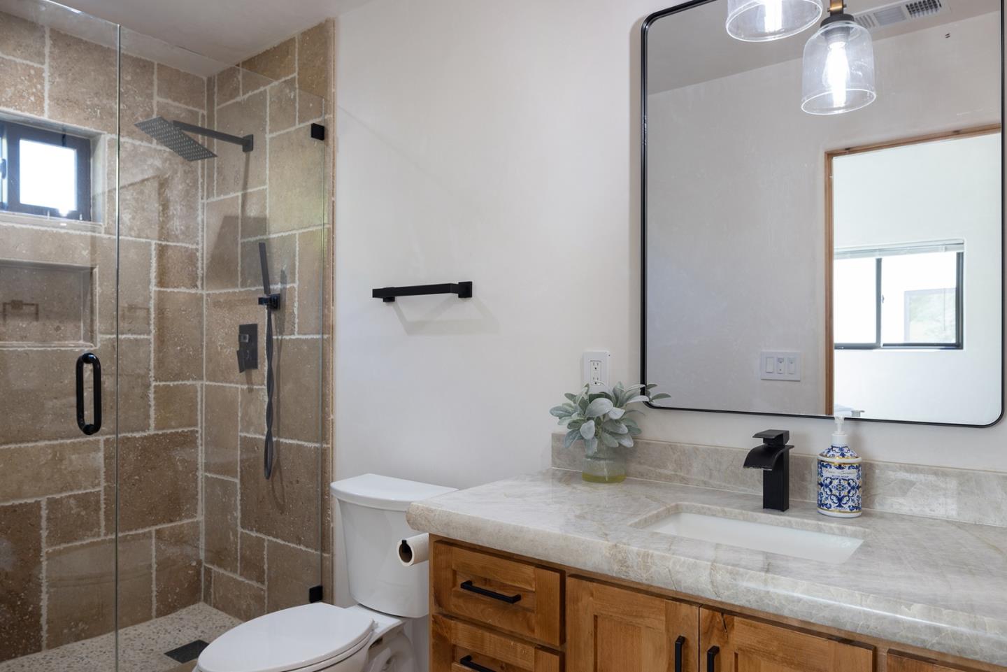 372 Corral De Tierra Road Salinas, CA 93908 - Photo 22 of 33