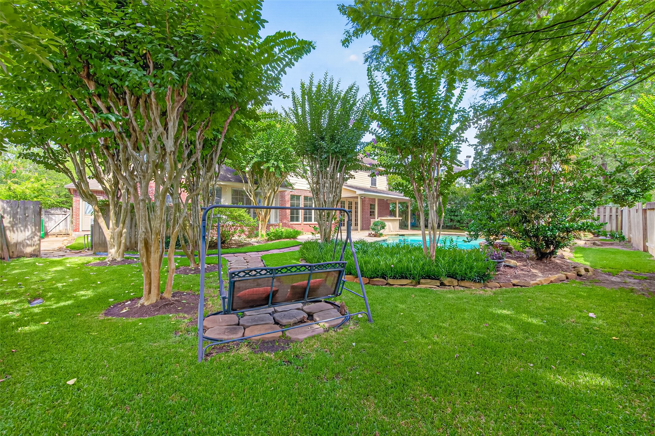 10 Mirror Ridge Drive The Woodlands, TX 77382 - Photo 41 of 48