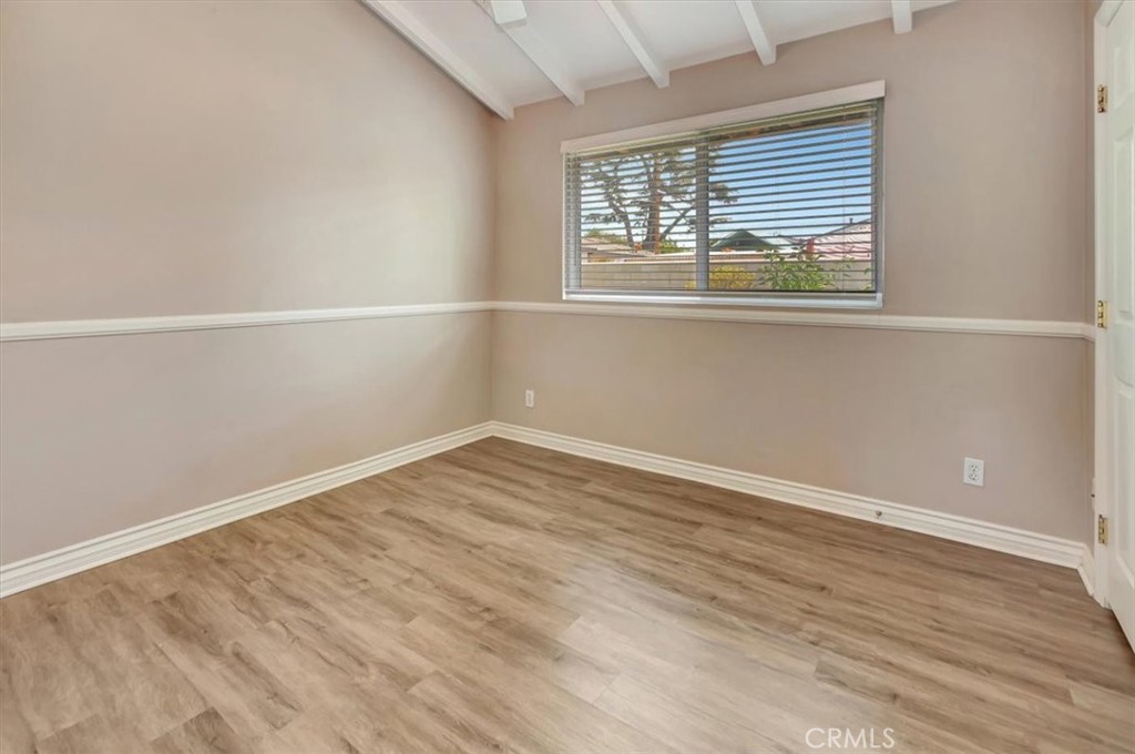 1522 Robin Road Orange, CA 92868 - Photo 13 of 18