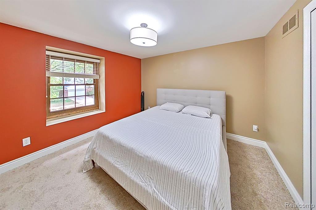 2155 Rutgers Drive Troy, MI 48085 - Photo 30 of 47 Gallery Image 30