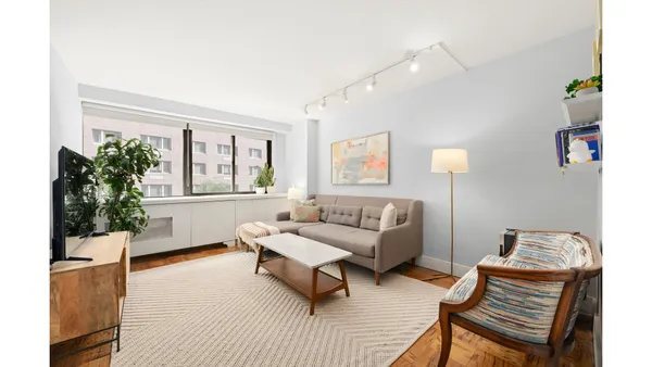 $799,000 | 16 West 16th Street, Unit 2SS | Flatiron