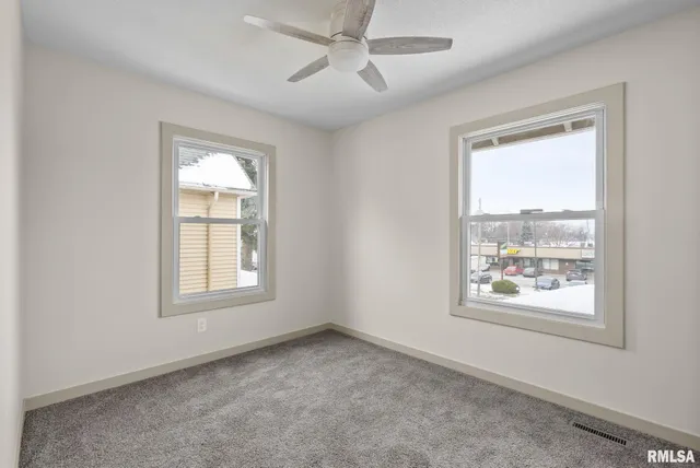 $295,000 | 1203 West Locust Street, Davenport, IA 52804