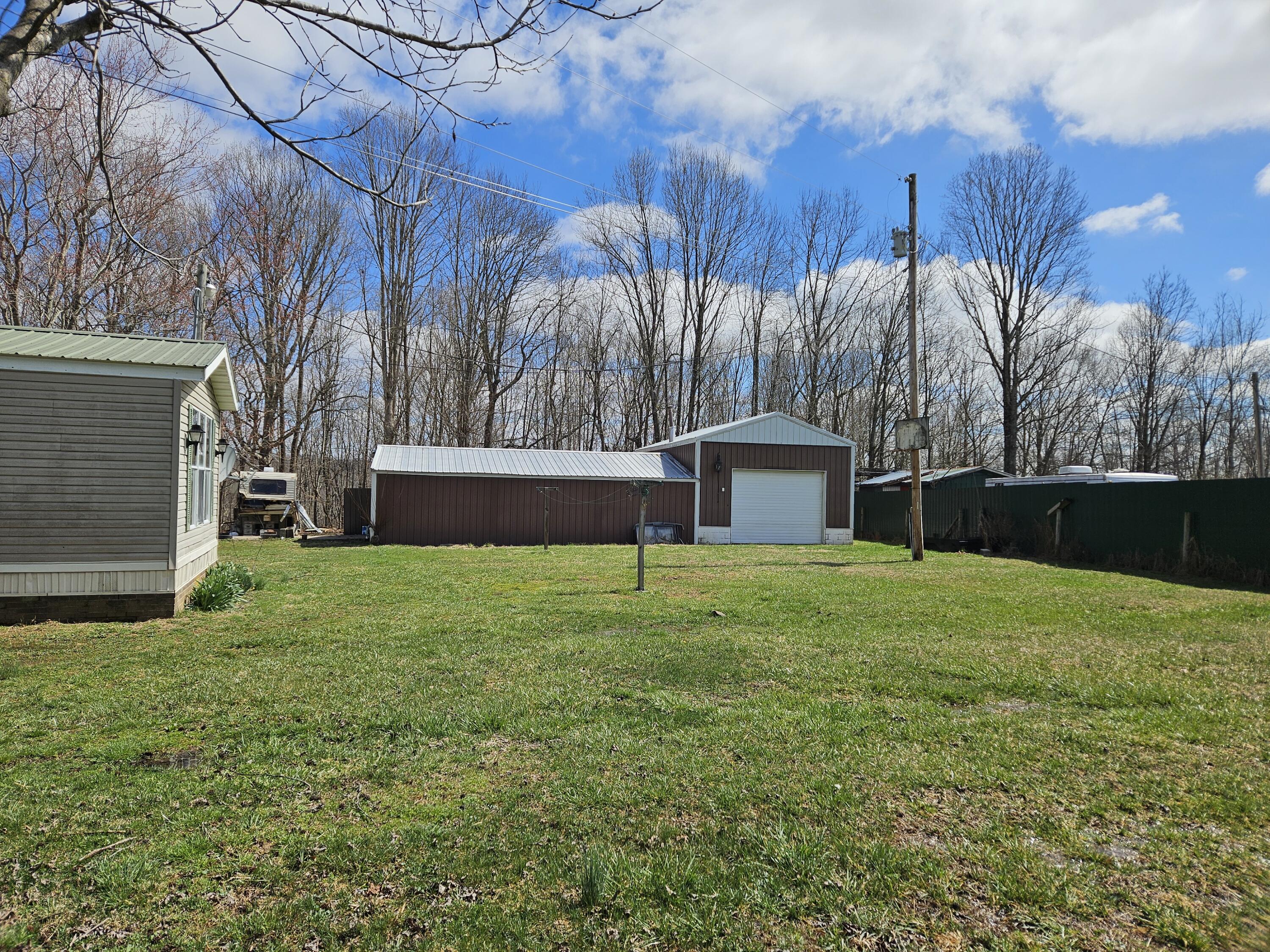 119 Combs Road Dunnville, KY 42528 - Photo 5 of 35 20250317_133239