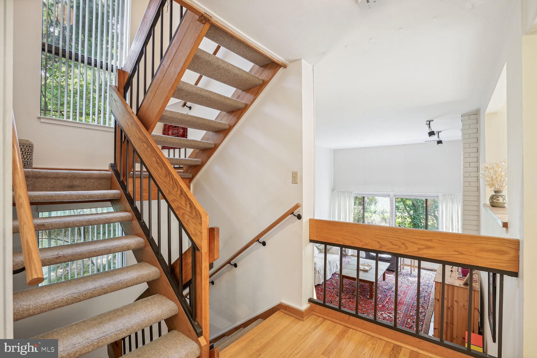 11617 Hunters Green Court Reston, VA 20191 - Photo 13 of 37
