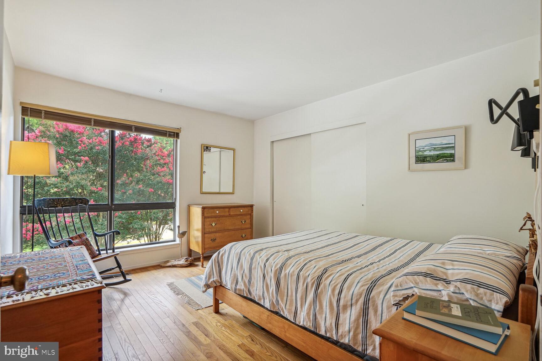 11617 Hunters Green Court Reston, VA 20191 - Photo 17 of 37 Bedroom #1