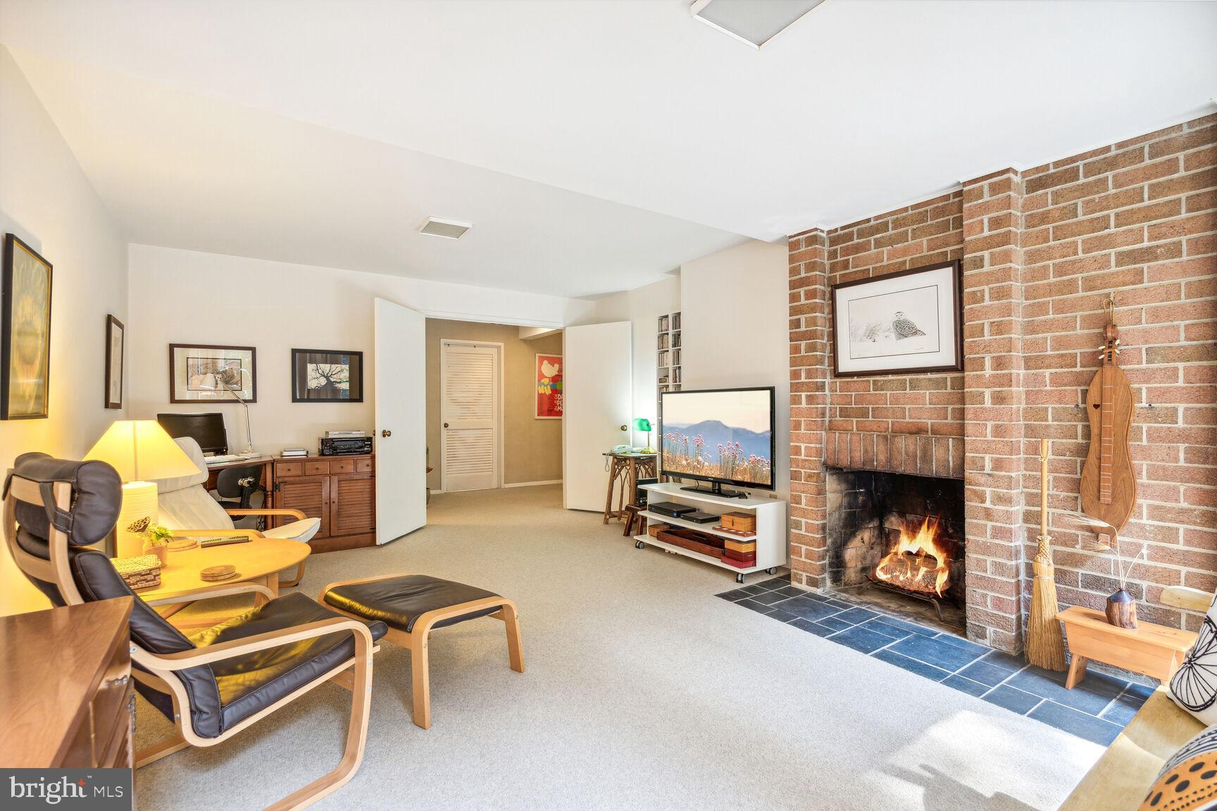 11617 Hunters Green Court Reston, VA 20191 - Photo 28 of 37 Lower Level Family Room with Fireplace #2