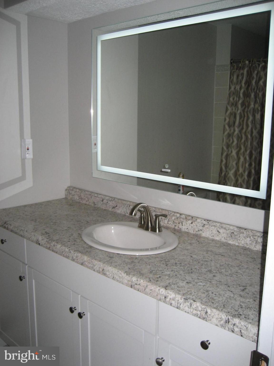 4577 Dave Rill Road Hampstead, MD 21074 - Photo 15 of 31 Master Bath, Awesome lit Mirror