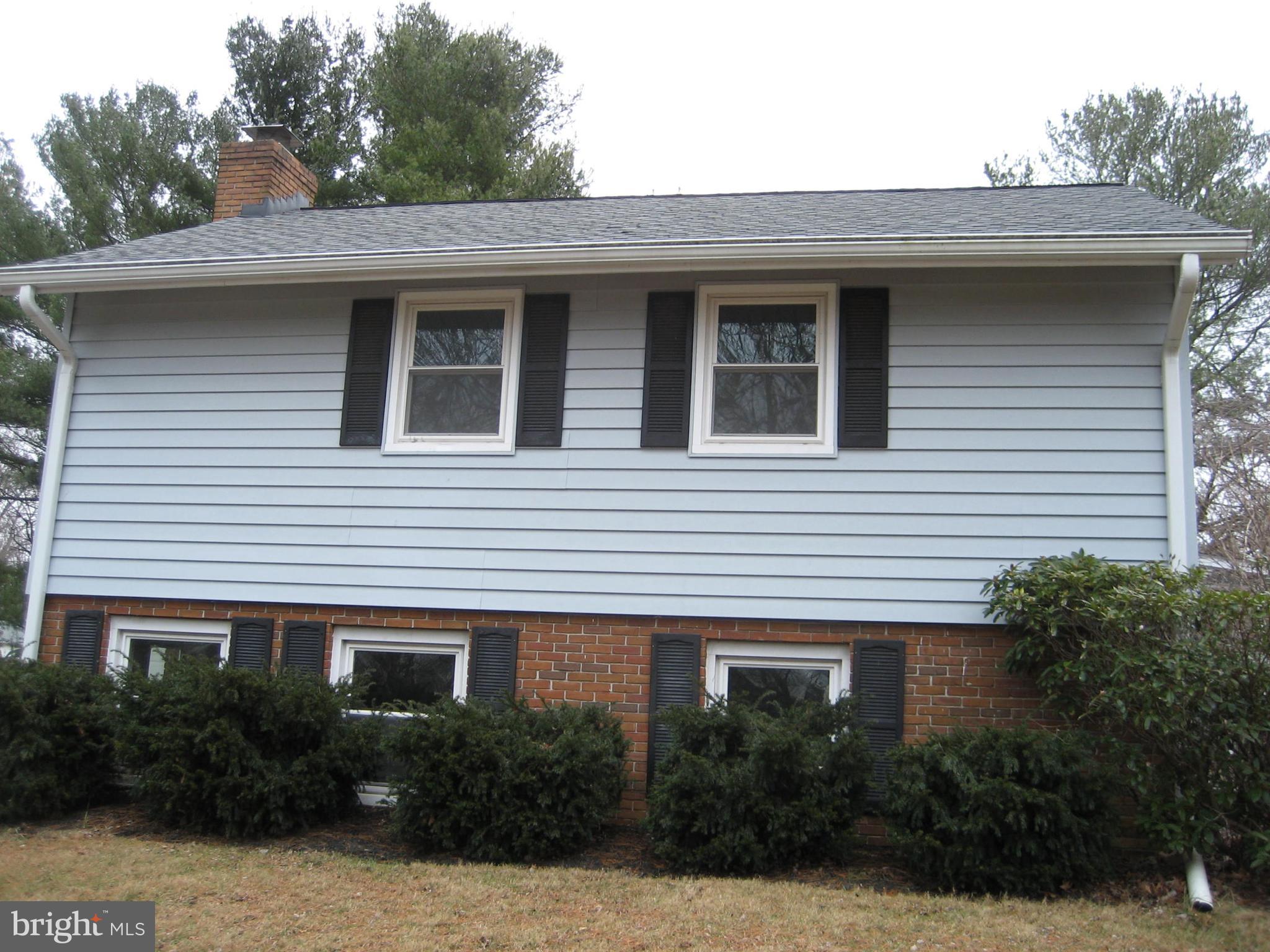 4577 Dave Rill Road Hampstead, MD 21074 - Photo 5 of 31 Side view of the home