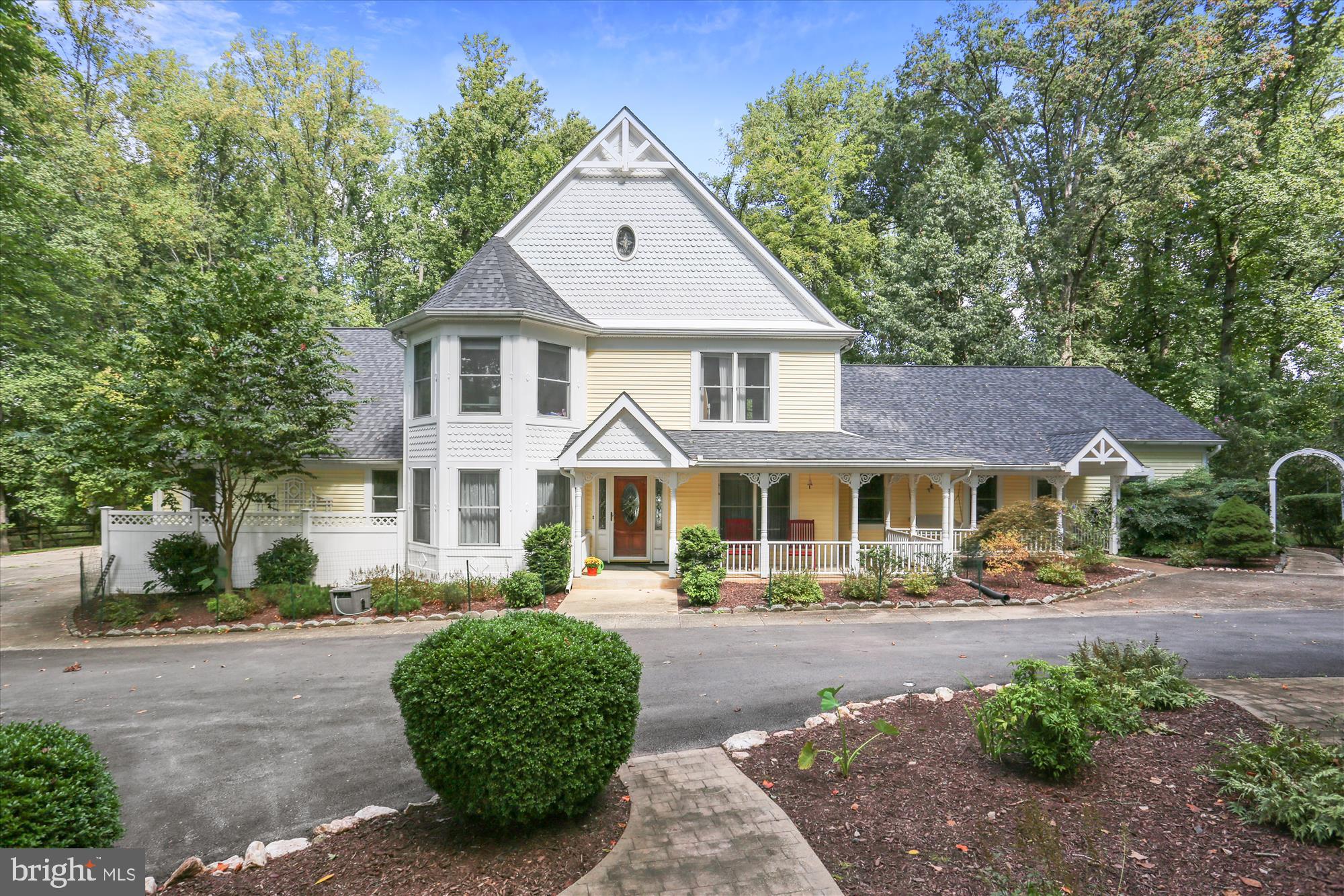 4321 Pinetree Road Rockville, MD 20853 - Photo 1 of 77