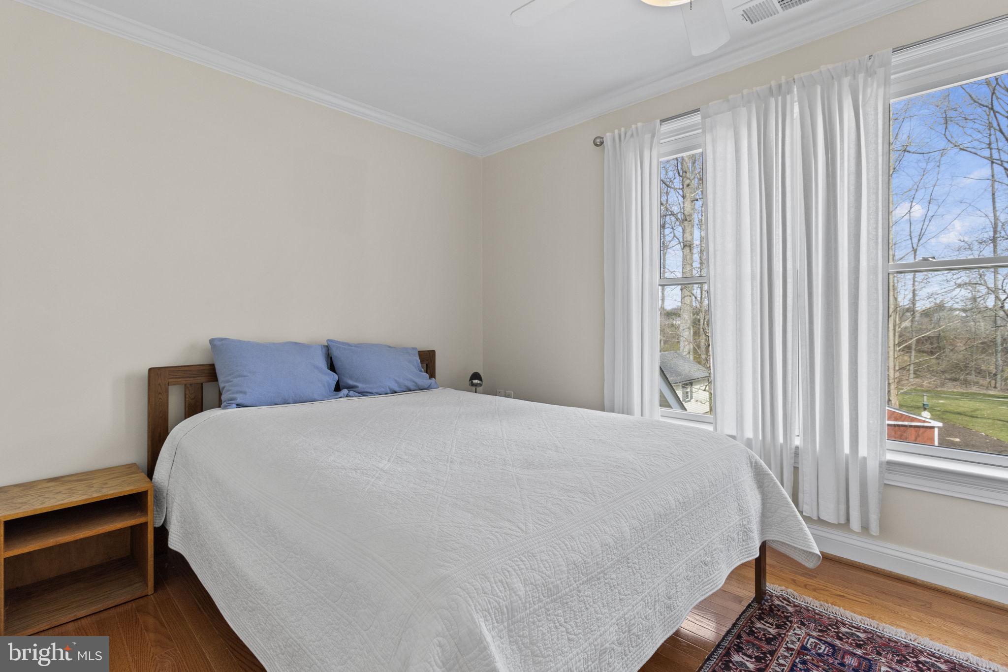 4321 Pinetree Road Rockville, MD 20853 - Photo 38 of 77 Main 2nd Level Bedroom