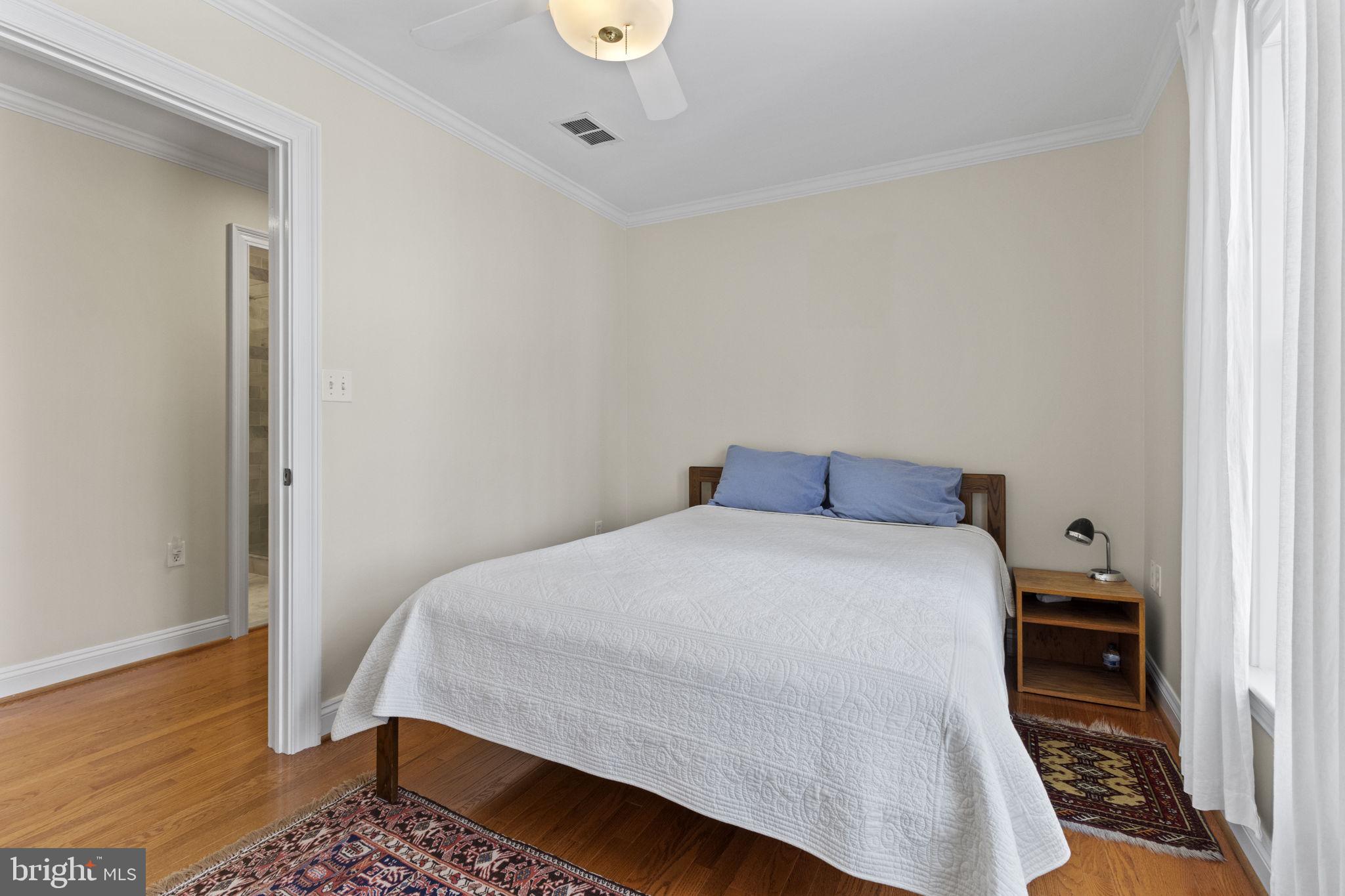 4321 Pinetree Road Rockville, MD 20853 - Photo 39 of 77 Main 2nd Level Bedroom