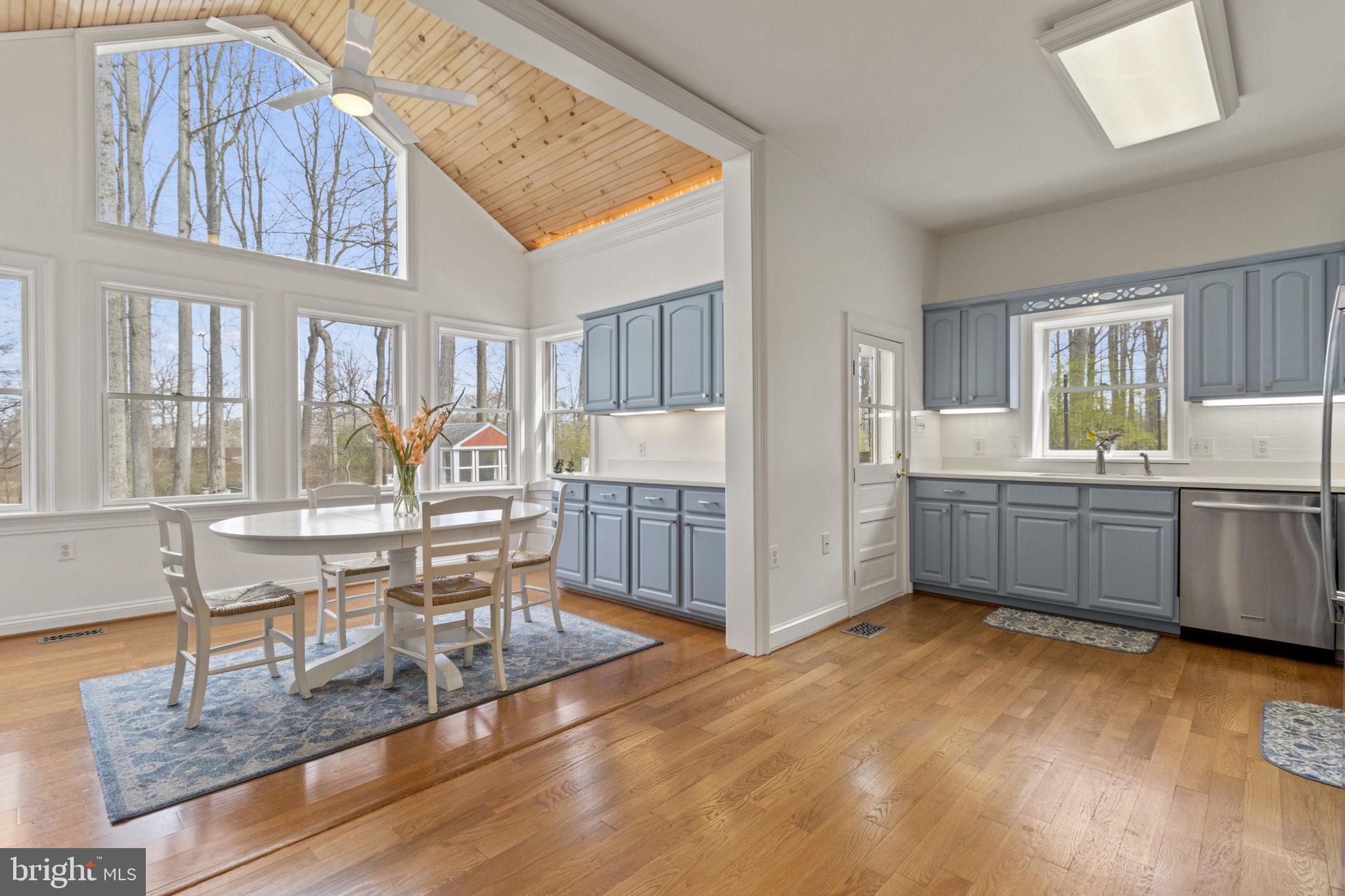 4321 Pinetree Road Rockville, MD 20853 - Photo 56 of 77 Guest House Kitchen/Dining