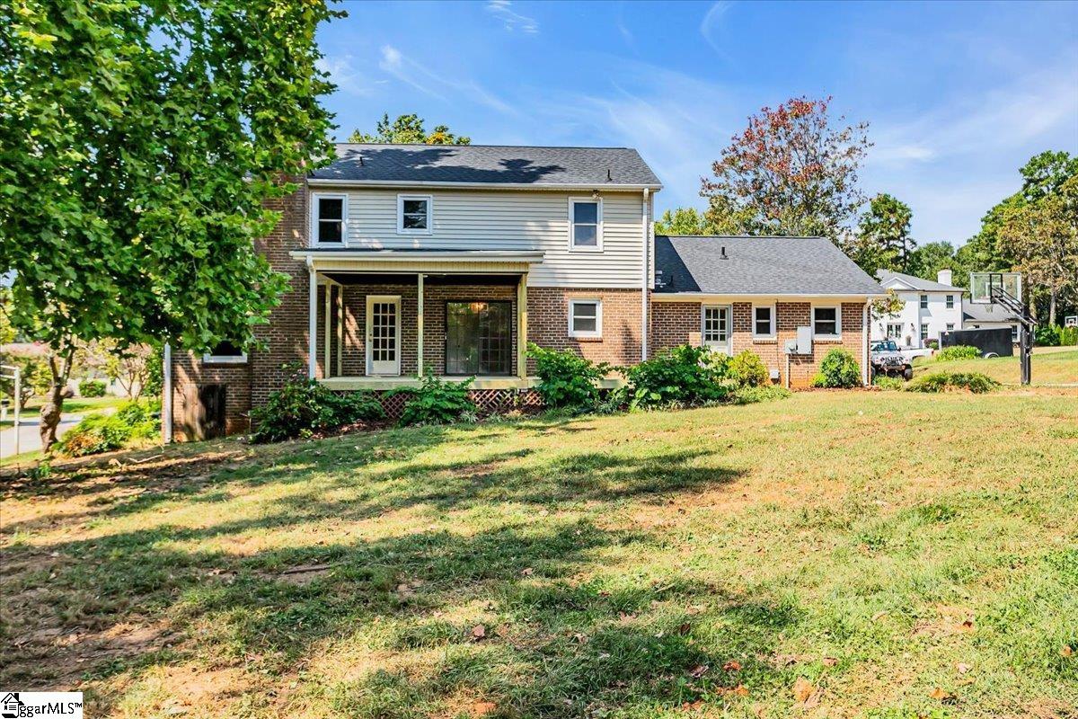 105 Middle Brook Road Greer, SC 29650 - Photo 5 of 30