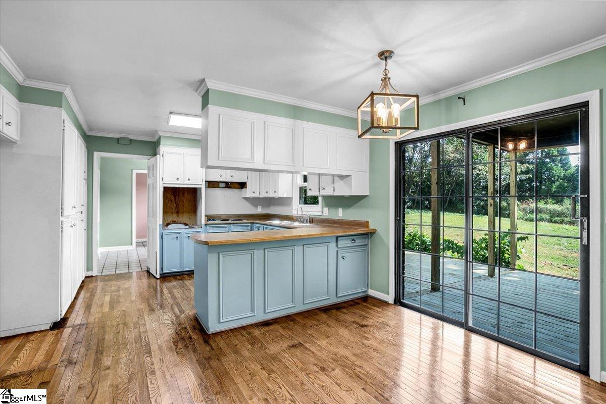 105 Middle Brook Road Greer, SC 29650 - Photo 10 of 30