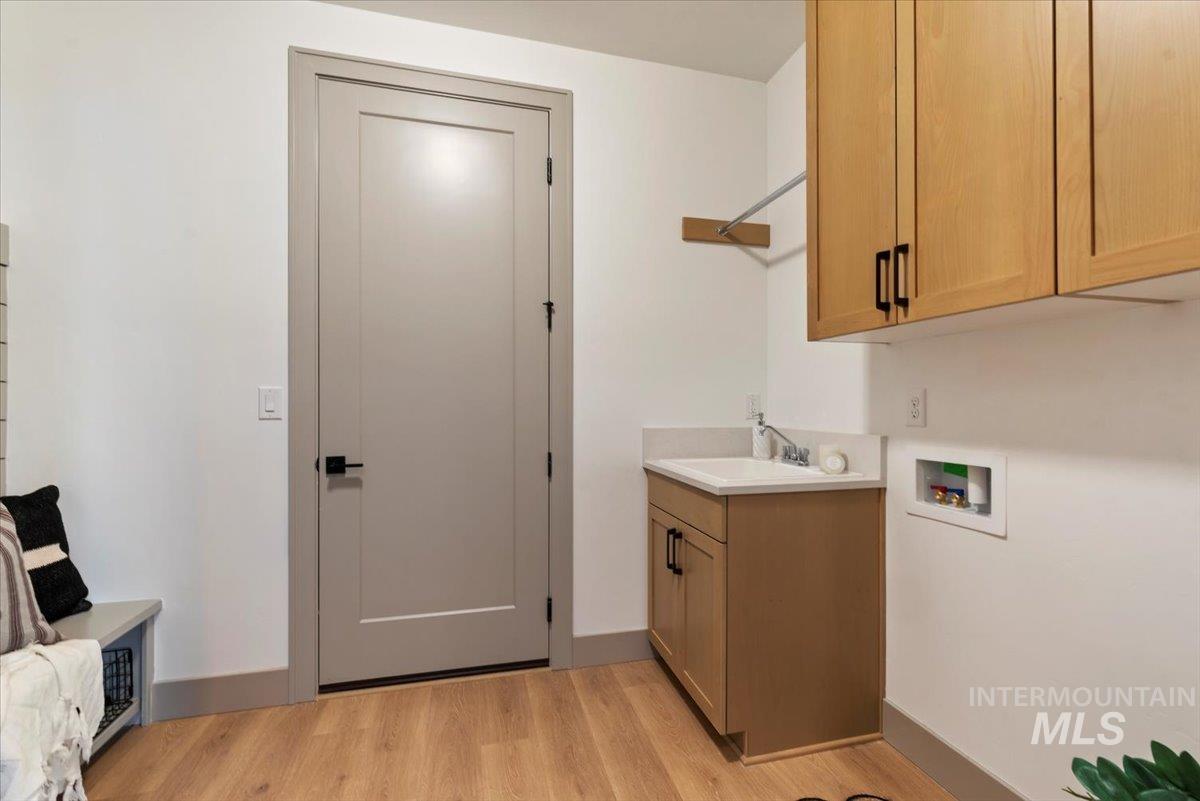 8530 West Graye Street, Unit SHASTA Meridian, ID 83646 - Photo 29 of 32
