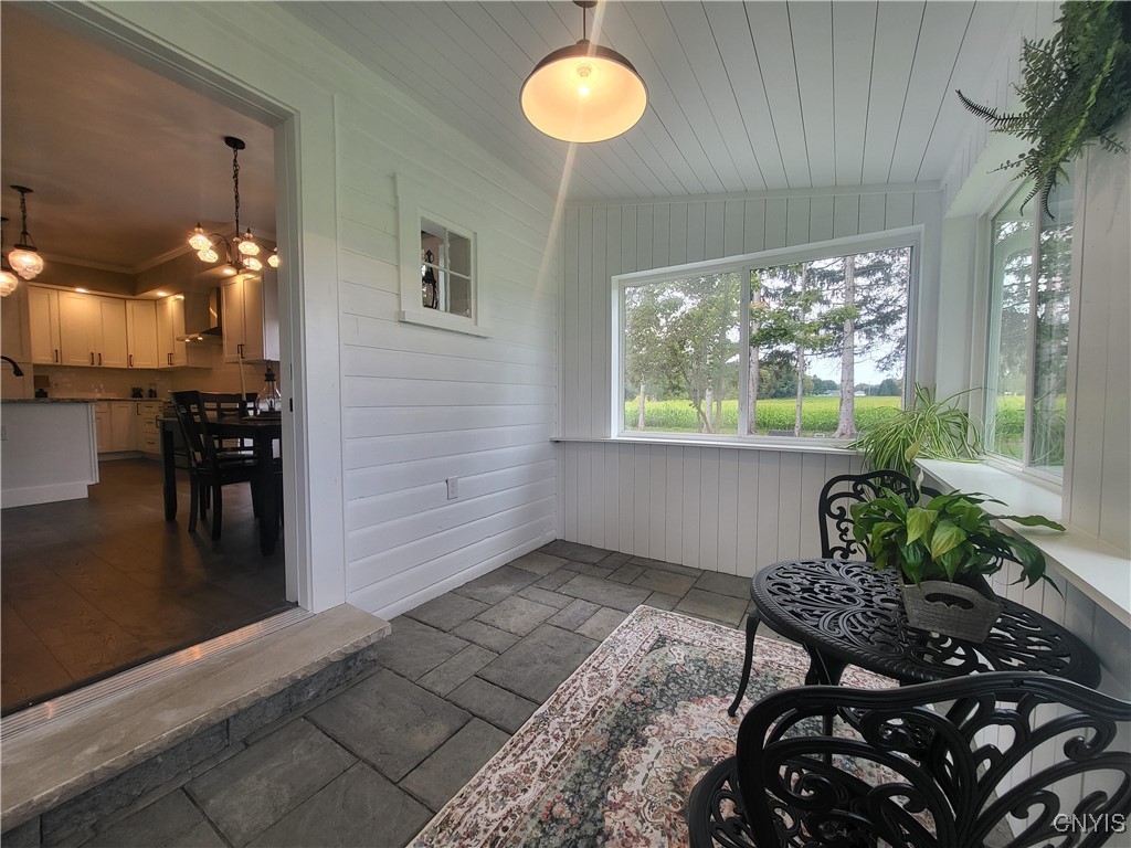 261 Merrit Road Granby, NY 13069 - Photo 19 of 46