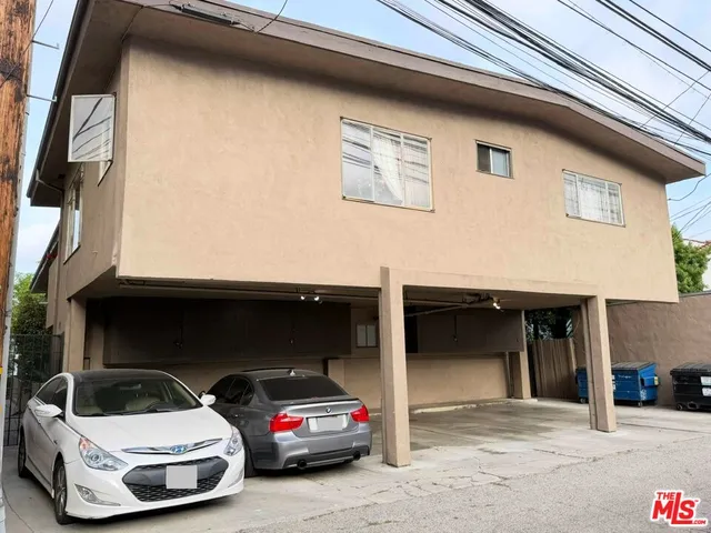 a car parked in front of a building